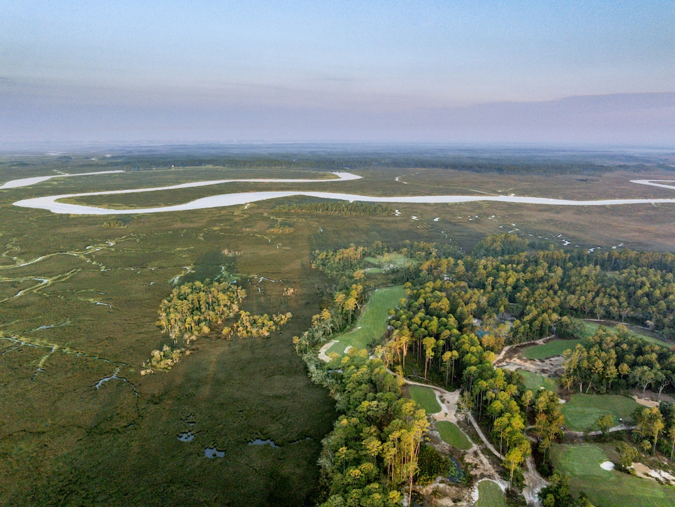 /content/dam/images/golfdigest/fullset/course-photos-for-places-to-play/2_Anson Point, Palmetto Bluff.jpg