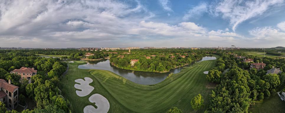 /content/dam/images/golfdigest/fullset/course-photos-for-places-to-play/3 Shehan bird's-eye view Hole 18.JPG