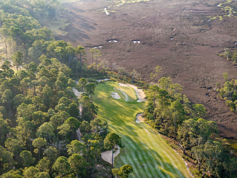 /content/dam/images/golfdigest/fullset/course-photos-for-places-to-play/5_Anson Point, Palmetto Bluff.jpg