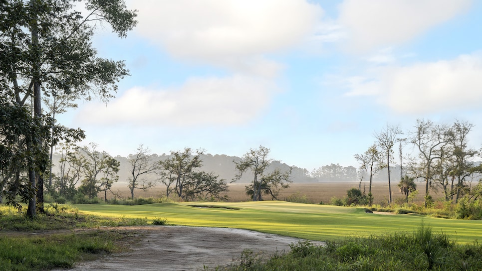 /content/dam/images/golfdigest/fullset/course-photos-for-places-to-play/7_Anson Point, Palmetto Bluff.jpg