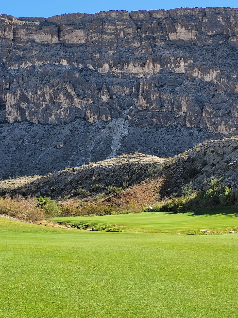 Black-Jacks-Crossing-at-Lajitas-Sixth-Hole-17412