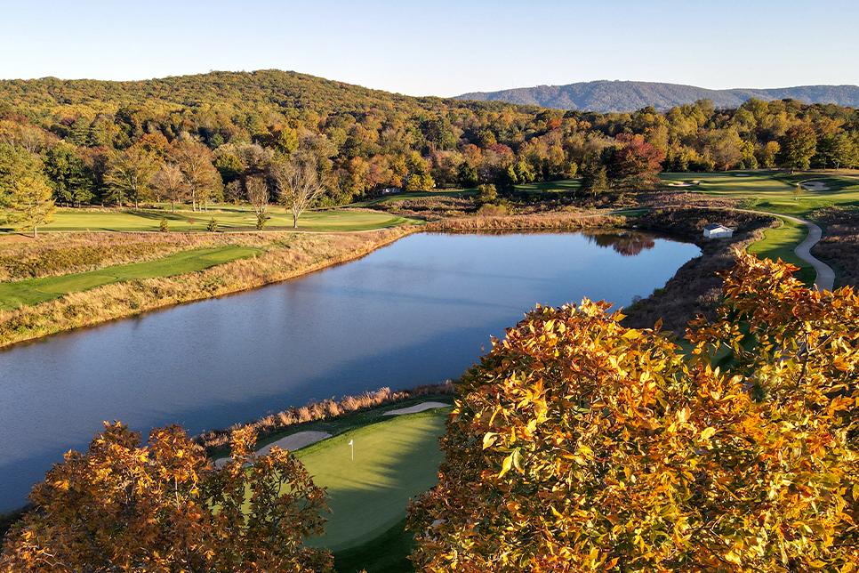 /content/dam/images/golfdigest/fullset/course-photos-for-places-to-play/Boars-Head-Resort-Birdwood-Water-11422.jpg