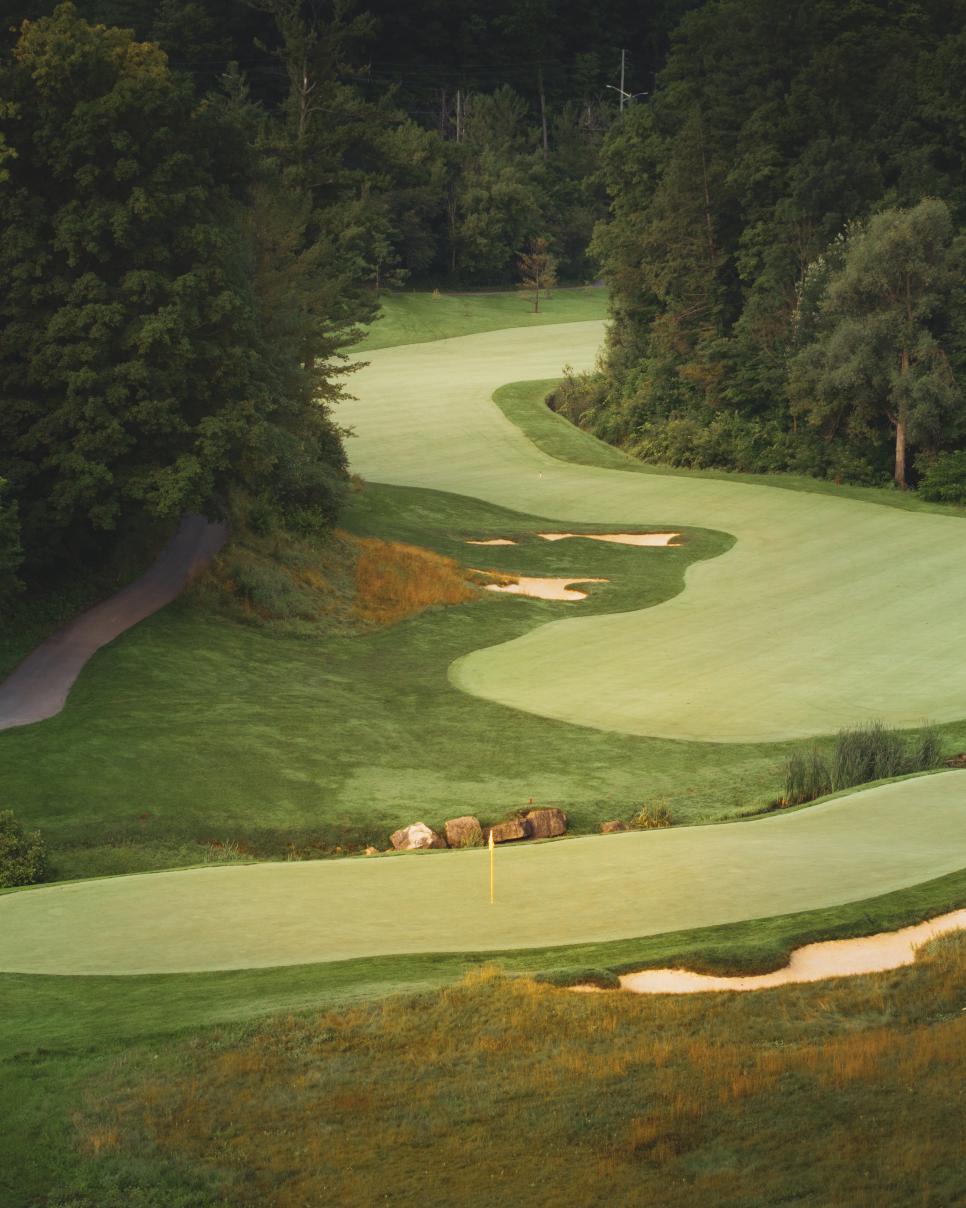 /content/dam/images/golfdigest/fullset/course-photos-for-places-to-play/Canada GC 9.jpg