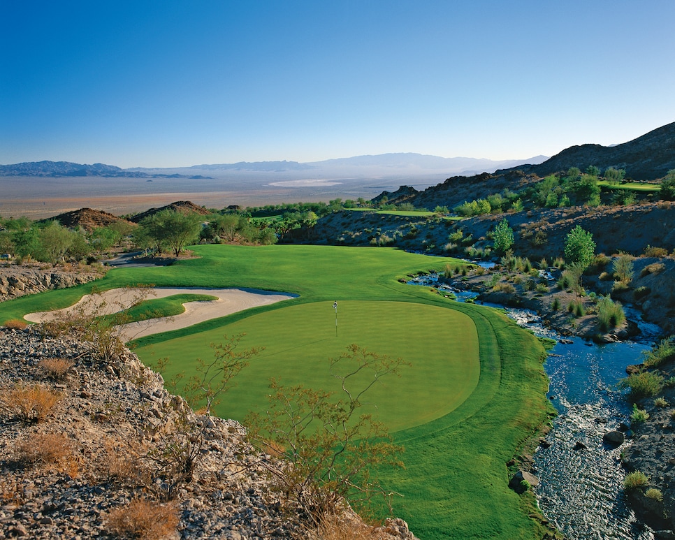 /content/dam/images/golfdigest/fullset/course-photos-for-places-to-play/Cascata 12th hole Larry Lambrecht.jpg