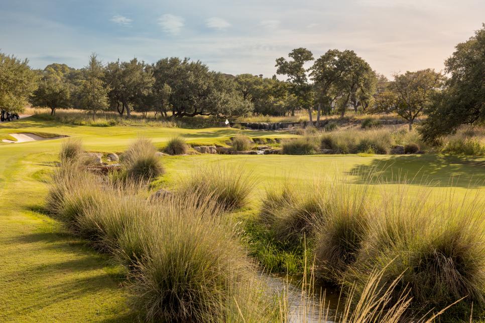 /content/dam/images/golfdigest/fullset/course-photos-for-places-to-play/Cordillera-Ranch-fifth-Texas-24168.jpg