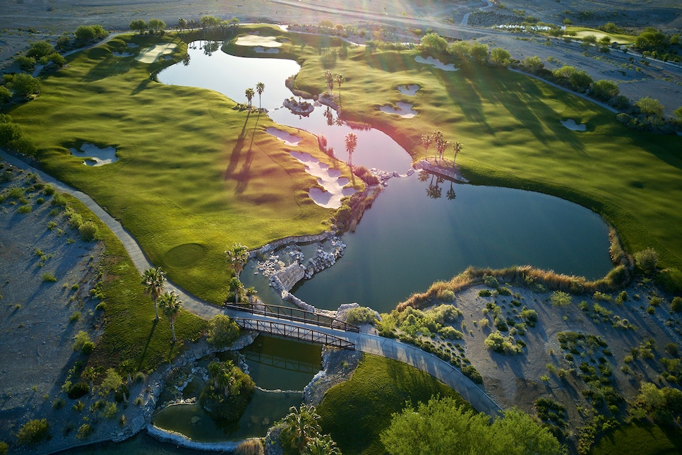 /content/dam/images/golfdigest/fullset/course-photos-for-places-to-play/CoyoteSprings_Nevada.jpg