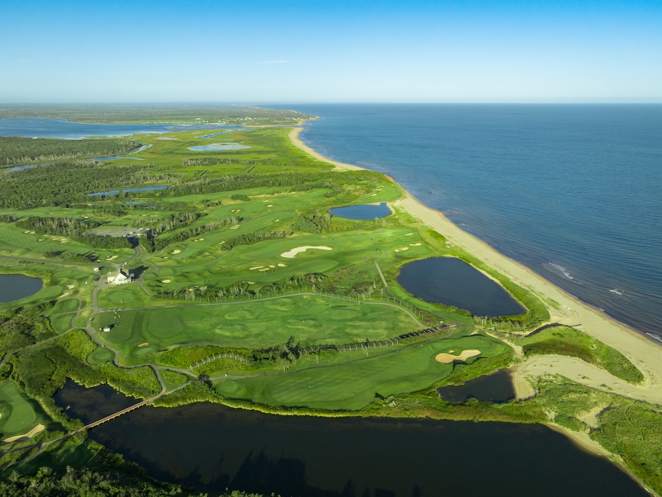 https://www.golfdigest.com/content/dam/images/golfdigest/fullset/course-photos-for-places-to-play/Crowbush-prince-edward-island-141.jpg
