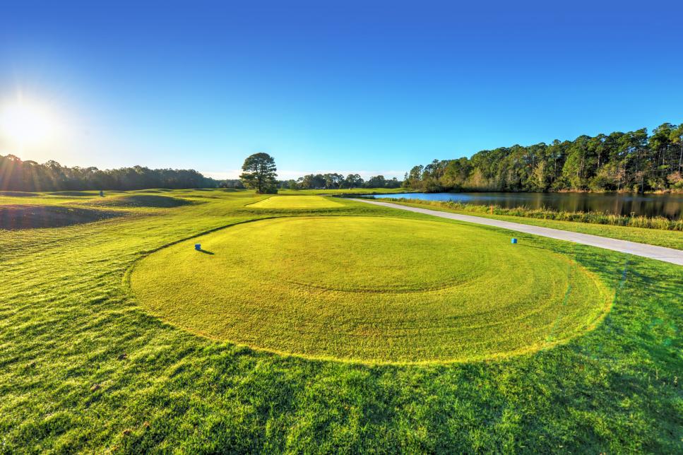/content/dam/images/golfdigest/fullset/course-photos-for-places-to-play/Cypress-Head-Golf-Tee-16121.jpg