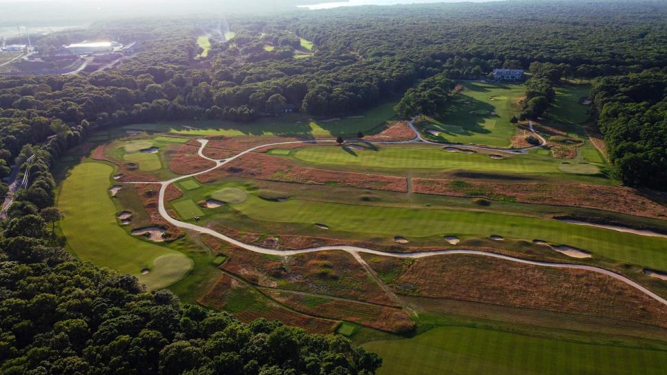 /content/dam/images/golfdigest/fullset/course-photos-for-places-to-play/East-Hampton-GC-aerial-NewYork-19821.jpg