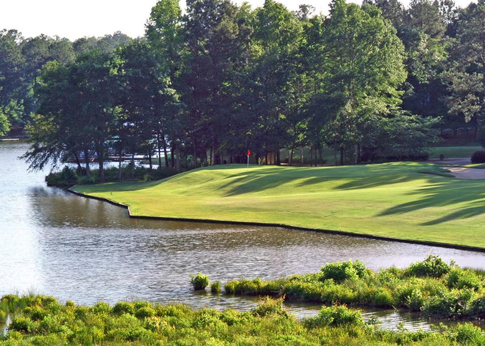 /content/dam/images/golfdigest/fullset/course-photos-for-places-to-play/Harbor-Club-Hole7-13842.jpg