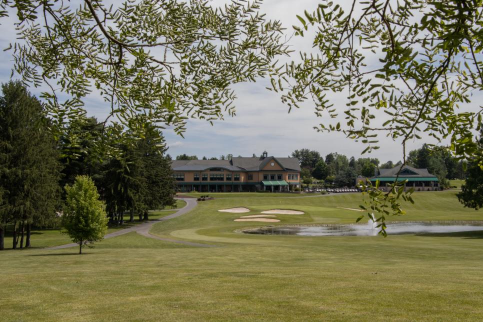 /content/dam/images/golfdigest/fullset/course-photos-for-places-to-play/Hershey_Country_Club_21462.jpg