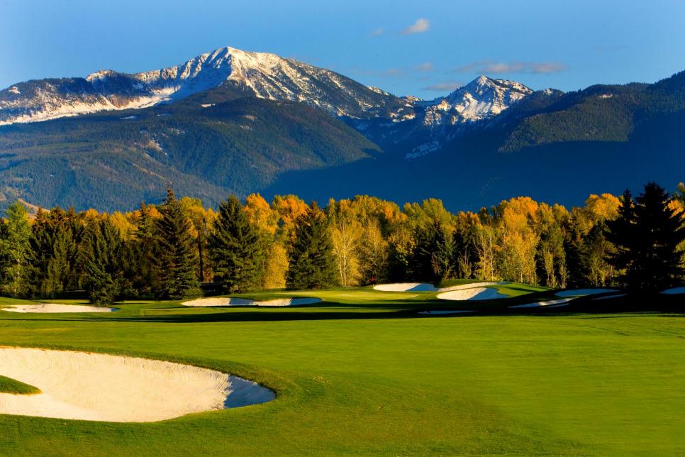 /content/dam/images/golfdigest/fullset/course-photos-for-places-to-play/Jackson-Hole-GC-Hole18-Wyoming-12417.jpg