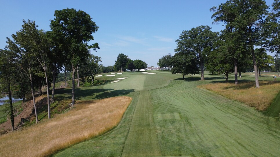 /content/dam/images/golfdigest/fullset/course-photos-for-places-to-play/Lancaster-CC-1-Pennsylvania-23259.JPG