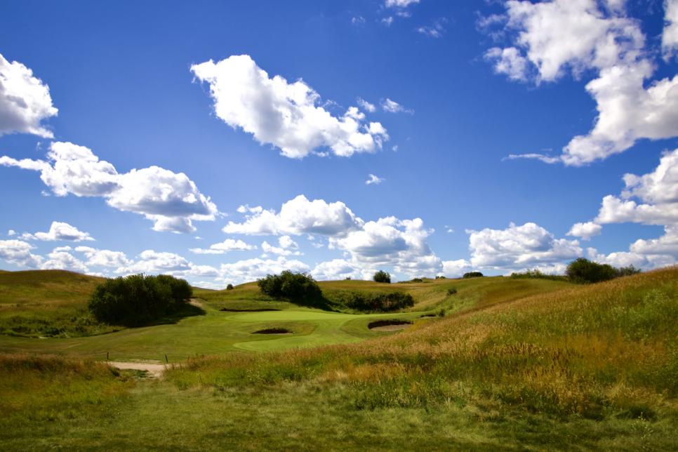 /content/dam/images/golfdigest/fullset/course-photos-for-places-to-play/Links-of-ND-3-North-Dakota-16908.jpg