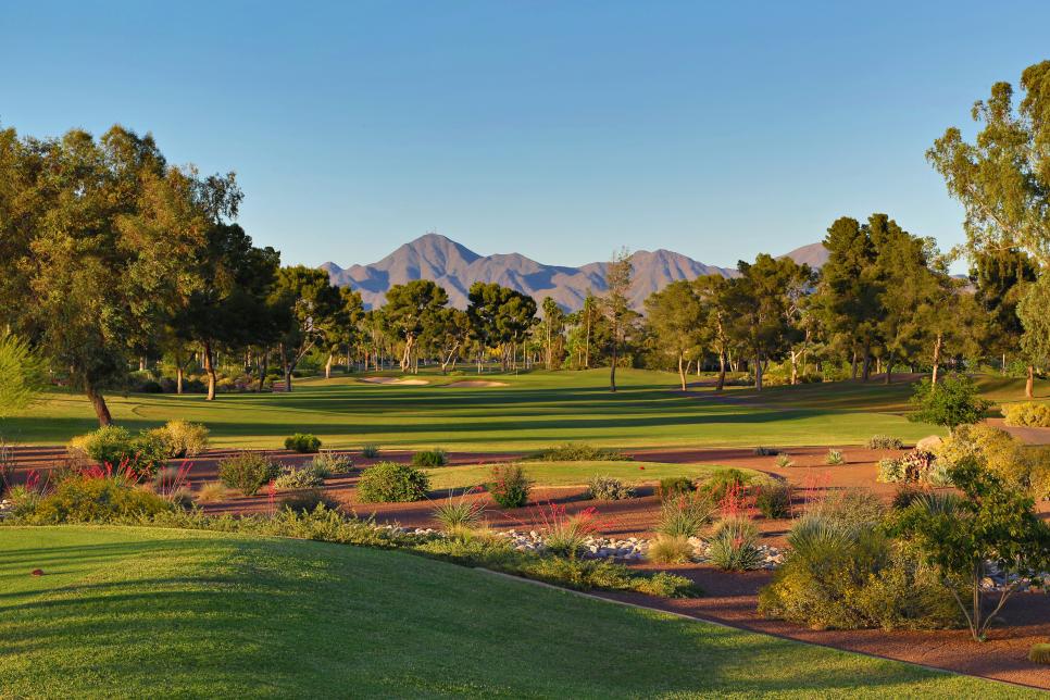 /content/dam/images/golfdigest/fullset/course-photos-for-places-to-play/McCormick-Ranch-Golf-Club-Pine10-Course-425.jpg