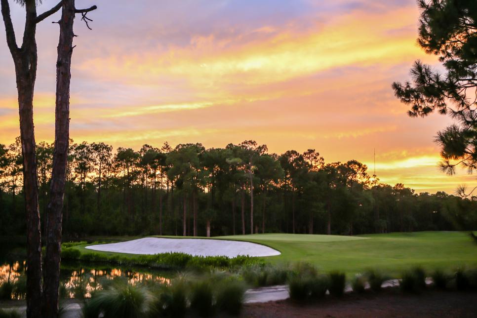 /content/dam/images/golfdigest/fullset/course-photos-for-places-to-play/Mediterra-South-18-Florida-20362.jpg