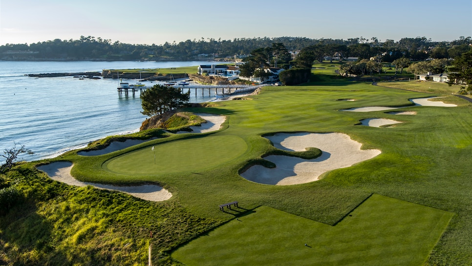 /content/dam/images/golfdigest/fullset/course-photos-for-places-to-play/Pebble Beach4_DJI_0076 _EvanSchiller.jpg