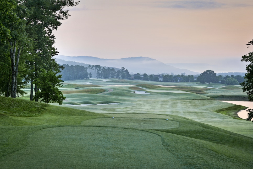 robert-trent-jones-golf-trail-at-hampton-cove-highlands-course-tenth-hole-16147