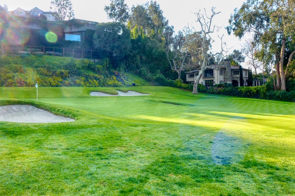 Why does Riviera's sixth hole have a bunker in the middle of the green