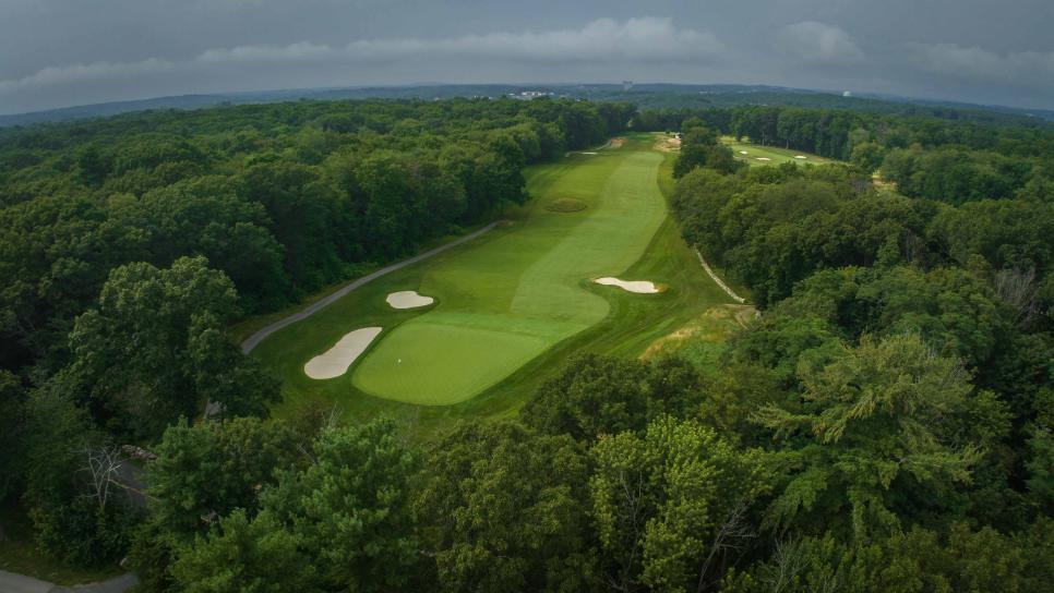 /content/dam/images/golfdigest/fullset/course-photos-for-places-to-play/SalemCC-4-Hole5-4851.jpg