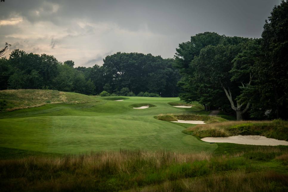 /content/dam/images/golfdigest/fullset/course-photos-for-places-to-play/SalemCC-7-Hole13-4851.jpg