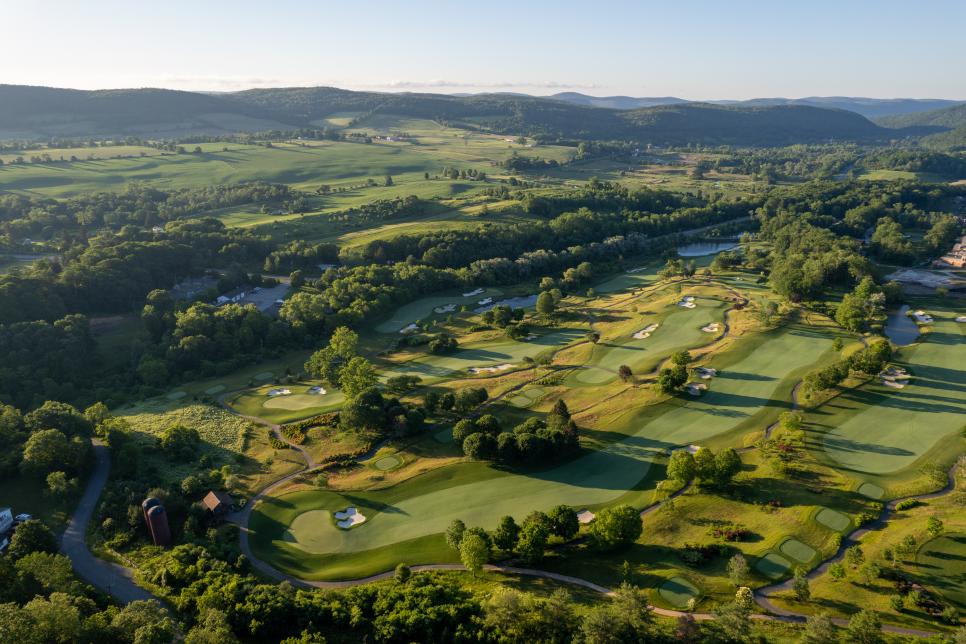 /content/dam/images/golfdigest/fullset/course-photos-for-places-to-play/Silo-Ridge-Field-Club-drone-NewYork-14133.jpg