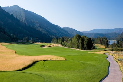 223. Snake River Sporting Club