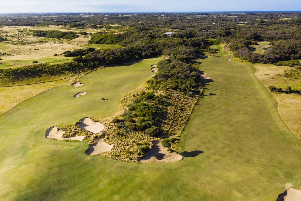 /content/dam/images/golfdigest/fullset/course-photos-for-places-to-play/StAndrewsBeach_GolfCourse_Australia.jpg