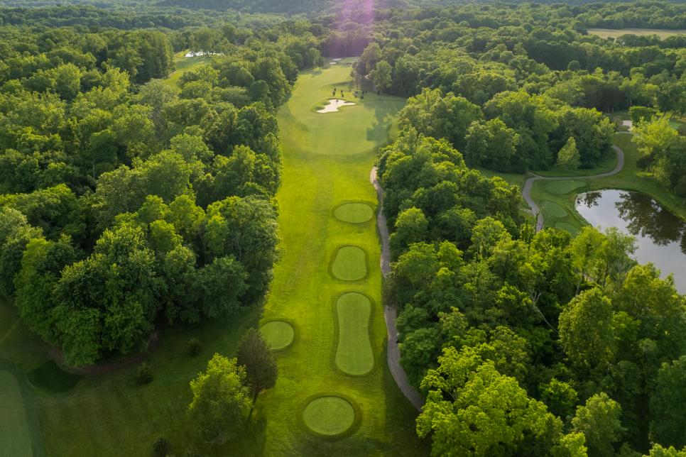 /content/dam/images/golfdigest/fullset/course-photos-for-places-to-play/Stonelick-Hills-GC-Fullhole-24412.jpg
