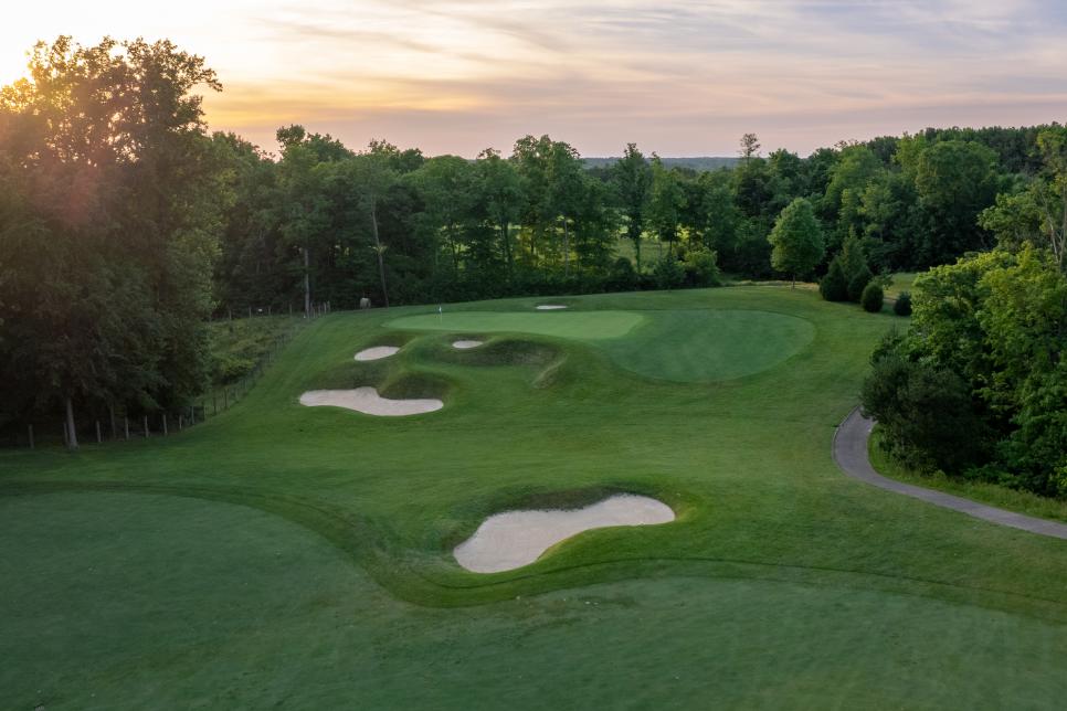 /content/dam/images/golfdigest/fullset/course-photos-for-places-to-play/Stonelick-Hills-GC-Sunset-24412.jpg