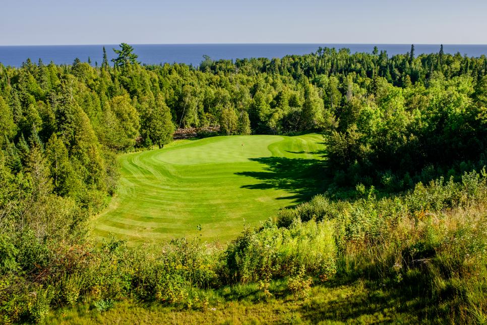 superior-national-lutsen-river-and-canyon-seventeenth-hole-6059