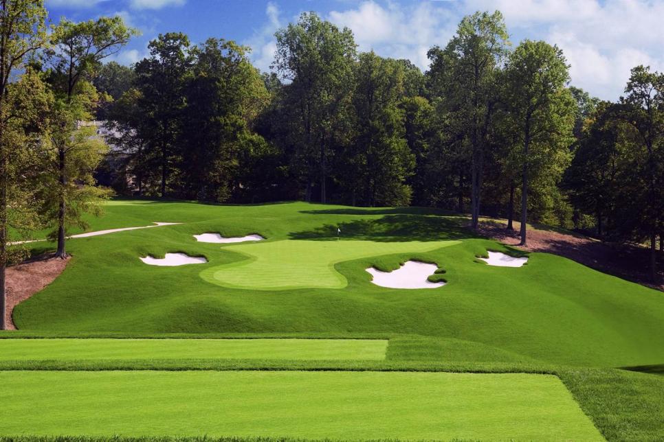 /content/dam/images/golfdigest/fullset/course-photos-for-places-to-play/TPC-Potomac-Hole9-Maryland-5051.jpg