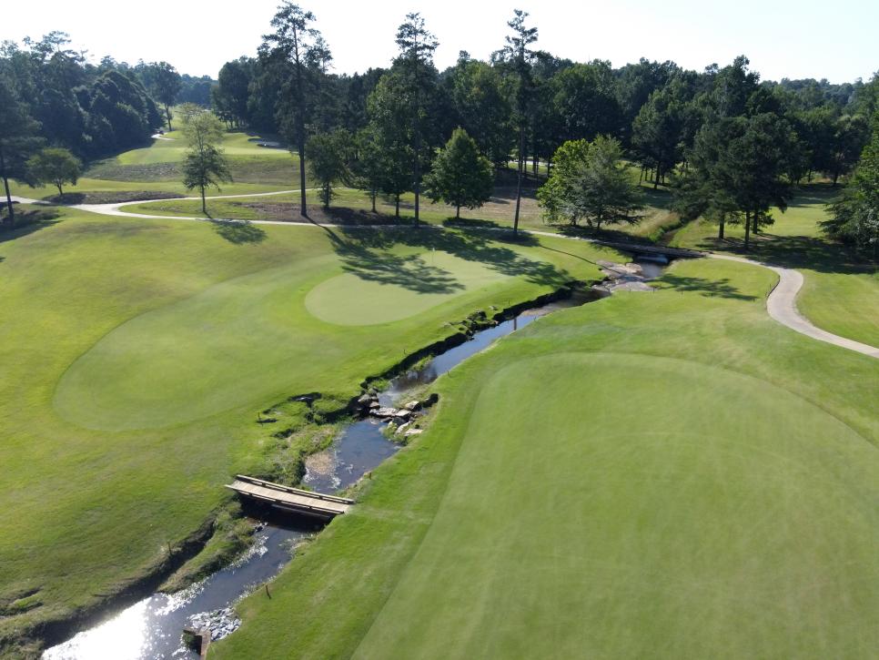 /content/dam/images/golfdigest/fullset/course-photos-for-places-to-play/TPC-Sugarloaf-Pines-8.jpg