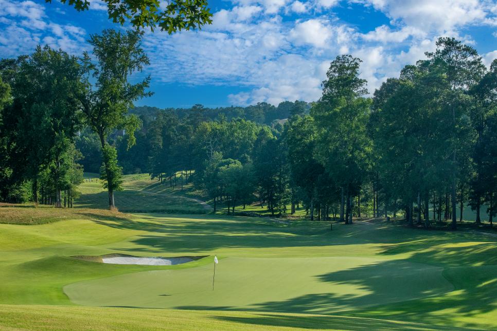 /content/dam/images/golfdigest/fullset/course-photos-for-places-to-play/TPC-Sugarloaf-Pines-9.jpg