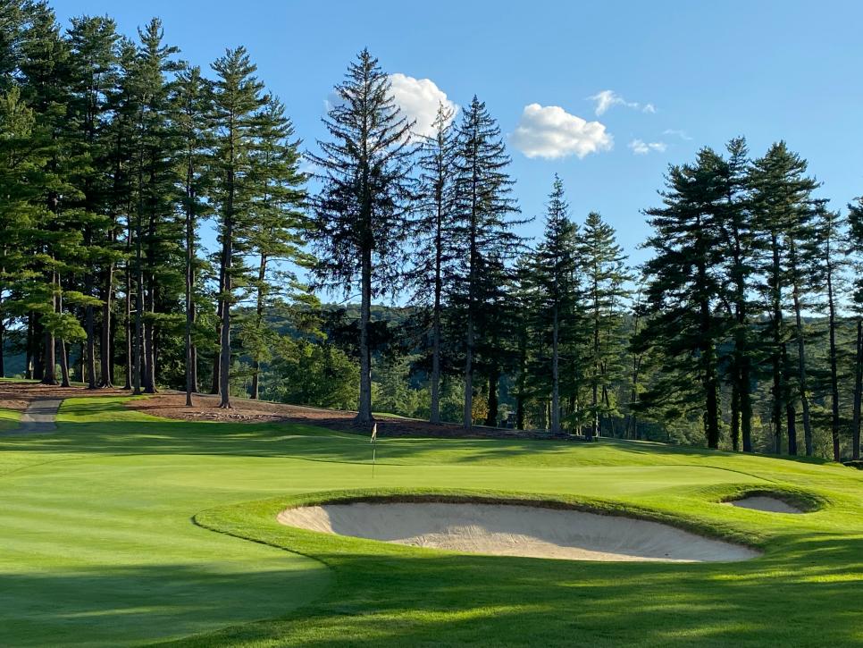 /content/dam/images/golfdigest/fullset/course-photos-for-places-to-play/Taconic-6-Massachusetts-4800.jpg