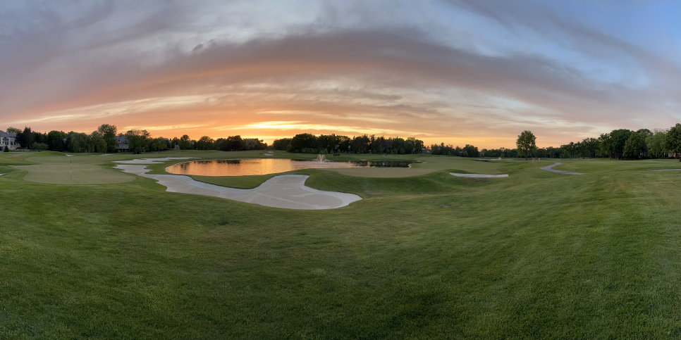 /content/dam/images/golfdigest/fullset/course-photos-for-places-to-play/The-Club-at-Wynstone-pond-13227.png