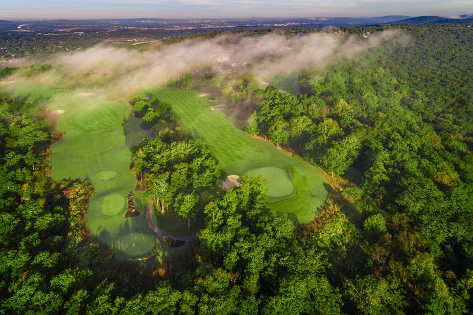 /content/dam/images/golfdigest/fullset/course-photos-for-places-to-play/The-Ledges-Aerial-19052.jpg