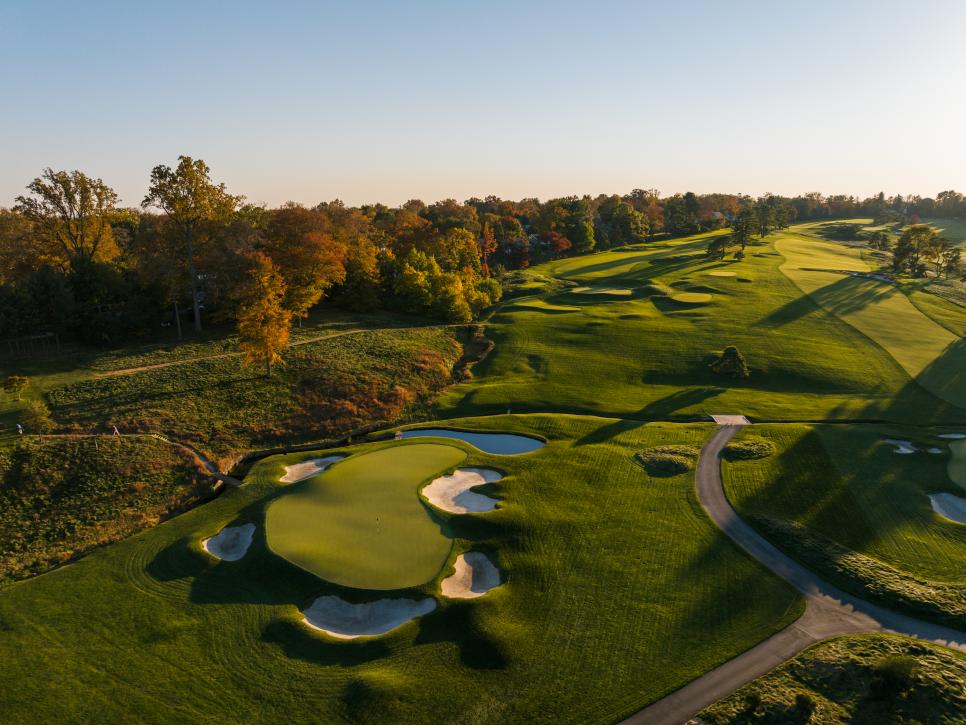 /content/dam/images/golfdigest/fullset/course-photos-for-places-to-play/The-Merion-Golf-Club-East-Green-9780.jpg
