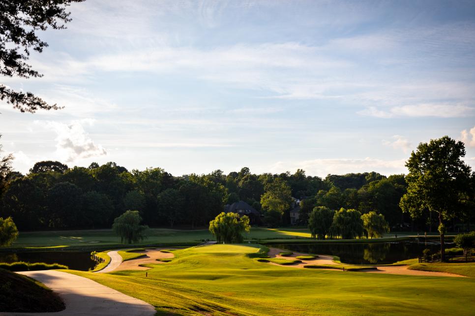 /content/dam/images/golfdigest/fullset/course-photos-for-places-to-play/The_Cardinal_Pete_Dye_Farview_6728.jpg