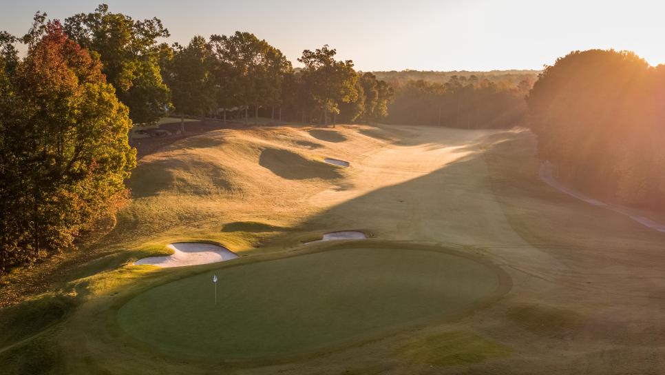 /content/dam/images/golfdigest/fullset/course-photos-for-places-to-play/Treyburn-4-North-Carolina-12957.jpg