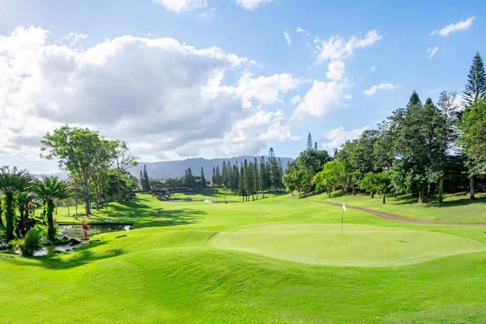 /content/dam/images/golfdigest/fullset/course-photos-for-places-to-play/Waikele-Country-Club-Green-16370.jpg