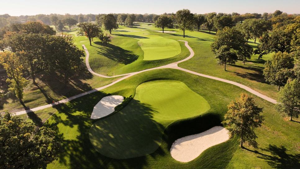 /content/dam/images/golfdigest/fullset/course-photos-for-places-to-play/Wakonda-Club-Hole11-14-3074.jpg