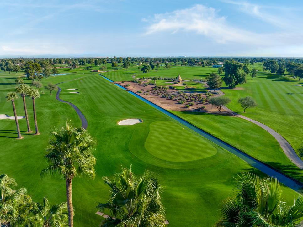 the-wigwam-golf-resort-gold-course-eighteenth-hole-401