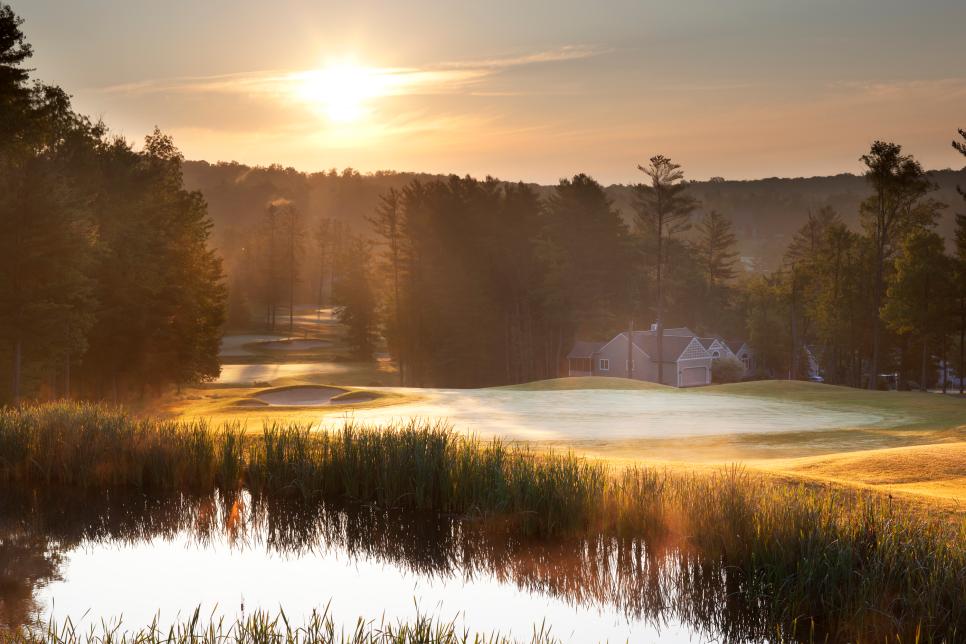 /content/dam/images/golfdigest/fullset/course-photos-for-places-to-play/Woodloch-Pines-Hole2-13755.jpg