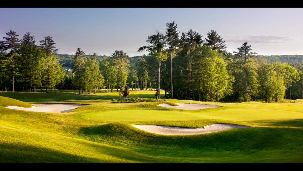 /content/dam/images/golfdigest/fullset/course-photos-for-places-to-play/Woodloch-Pines-Hole6-13755.jpg