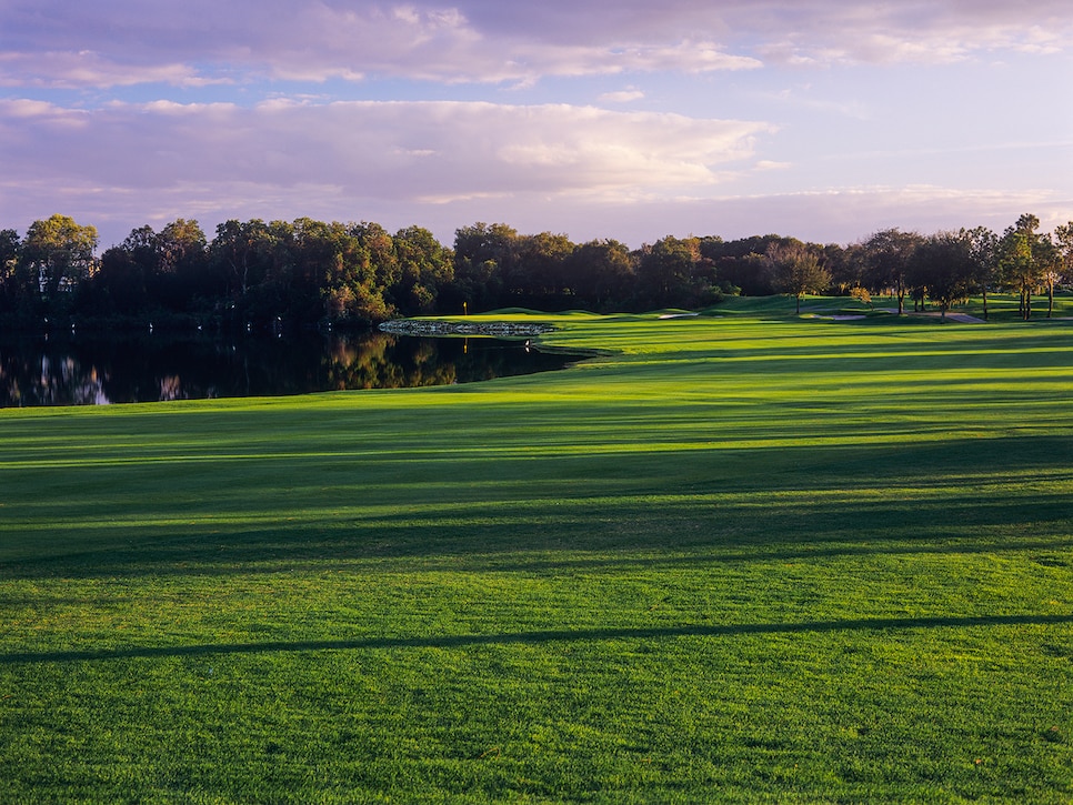 Arnold Palmer's Bay Hill Resort - Florida golf resort information