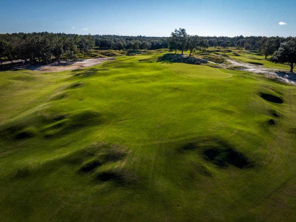 /content/dam/images/golfdigest/fullset/course-photos-for-places-to-play/cabot-citrus-farms-florida-the-squeeze-second-hole-matt-majka-59664.jpg