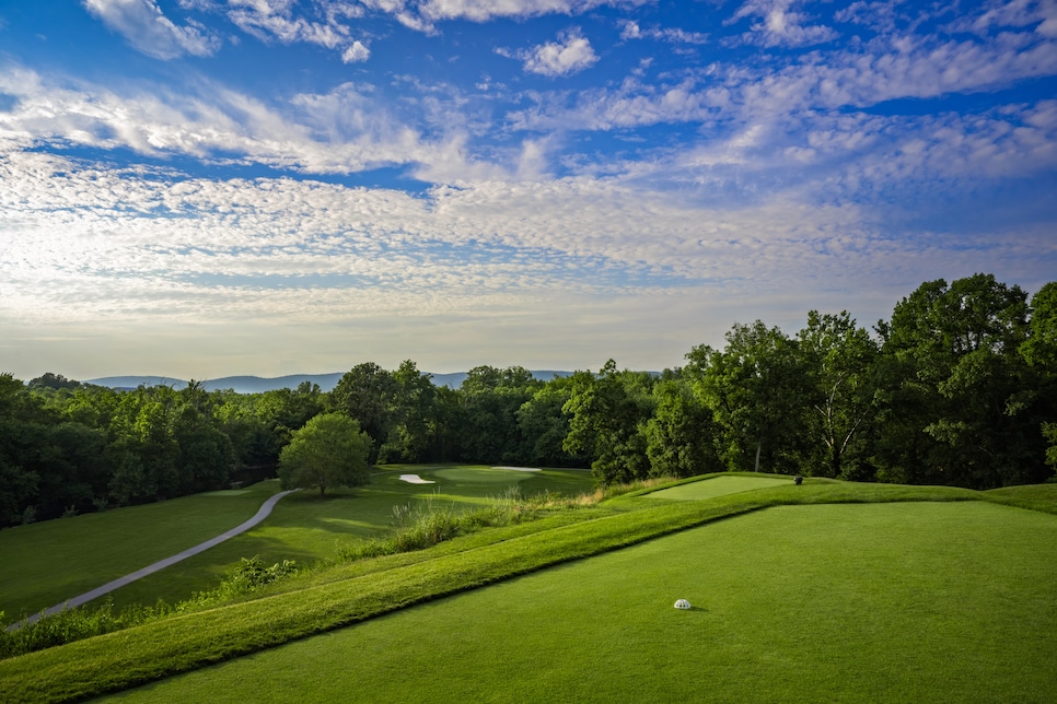 /content/dam/images/golfdigest/fullset/course-photos-for-places-to-play/carlisle-country-club-thirteenth-hole-9534.jpg