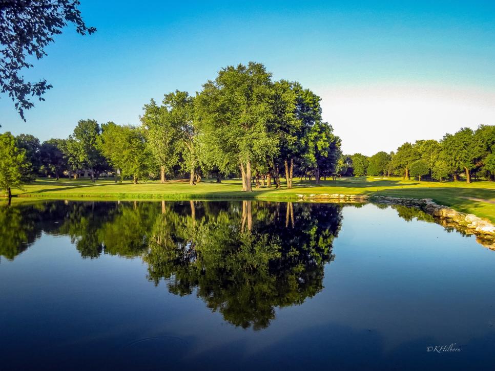 /content/dam/images/golfdigest/fullset/course-photos-for-places-to-play/cedar-ridge-country-club-oklahoma-sixteen-9186.jpg