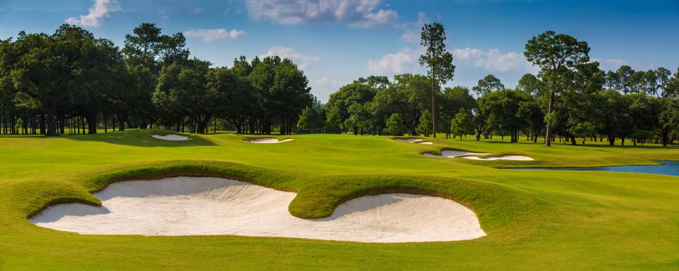 /content/dam/images/golfdigest/fullset/course-photos-for-places-to-play/clubs-at-houston-oaks-tx-11244.jpg